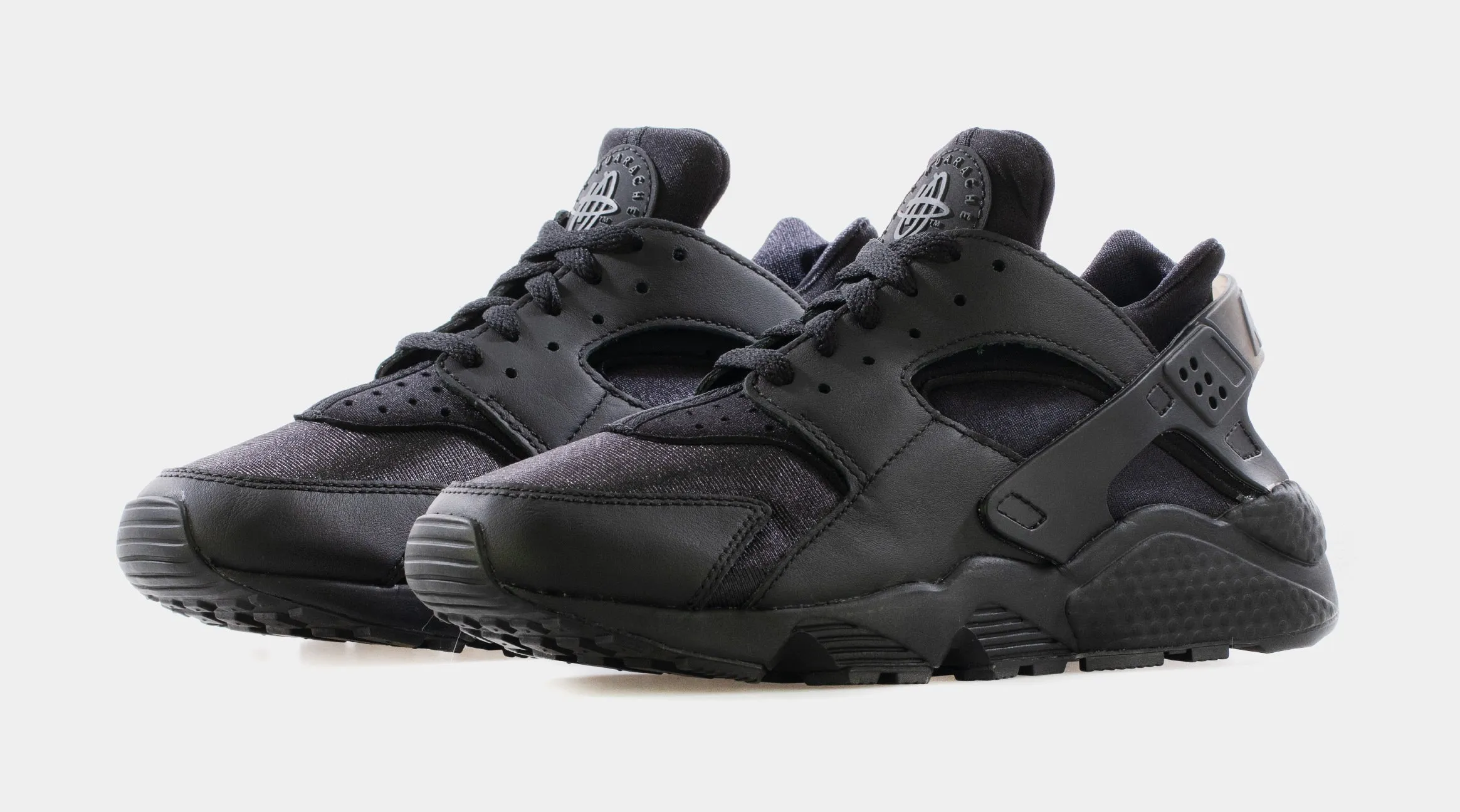 Air Huarache Triple Black Mens Lifestyle Shoes (Black)