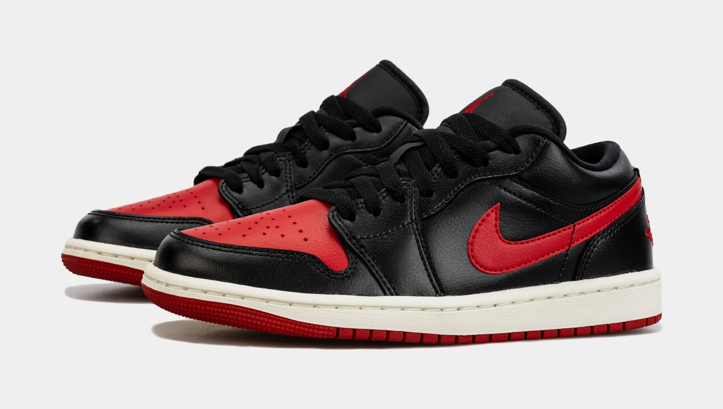 Air Jordan 1 Retro Low Bred Sail Womens Lifestyle Shoes (Black/Red)