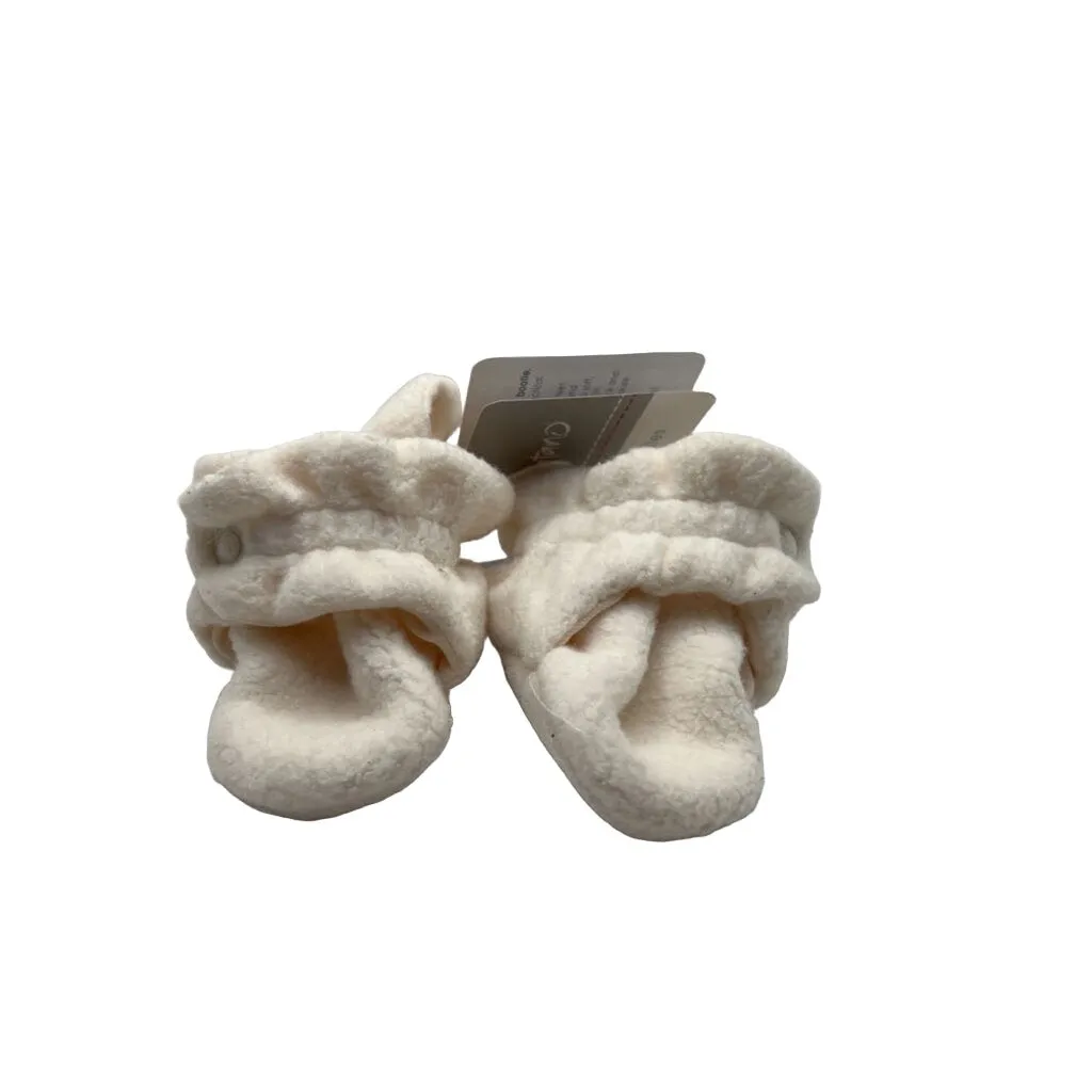 Fleece Stay-on Baby Bootie (New)