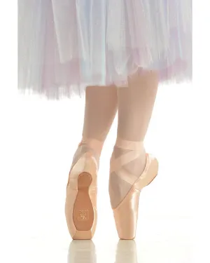 Gaynor Minden USA Sleek Fit Pointe Shoes - Extra Flex Shank Low Heel Deep Vamp - Womens