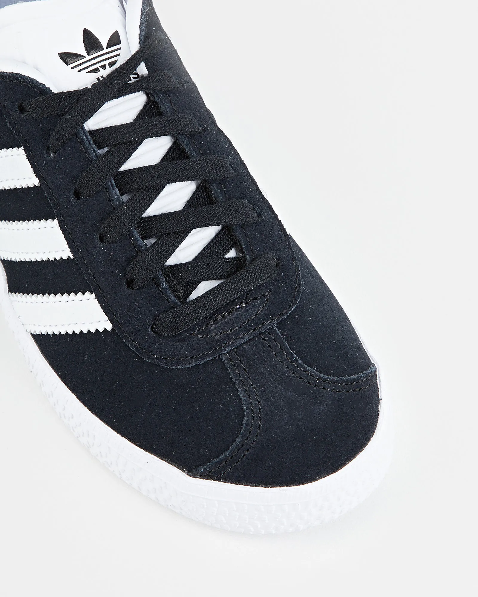 Gazelle Pre School Black/White