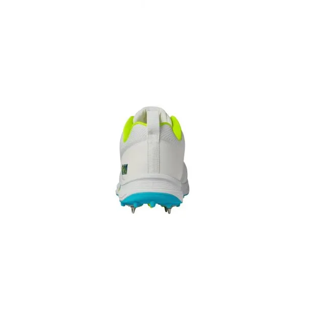 GM Aion Spike Junior Cricket Shoe