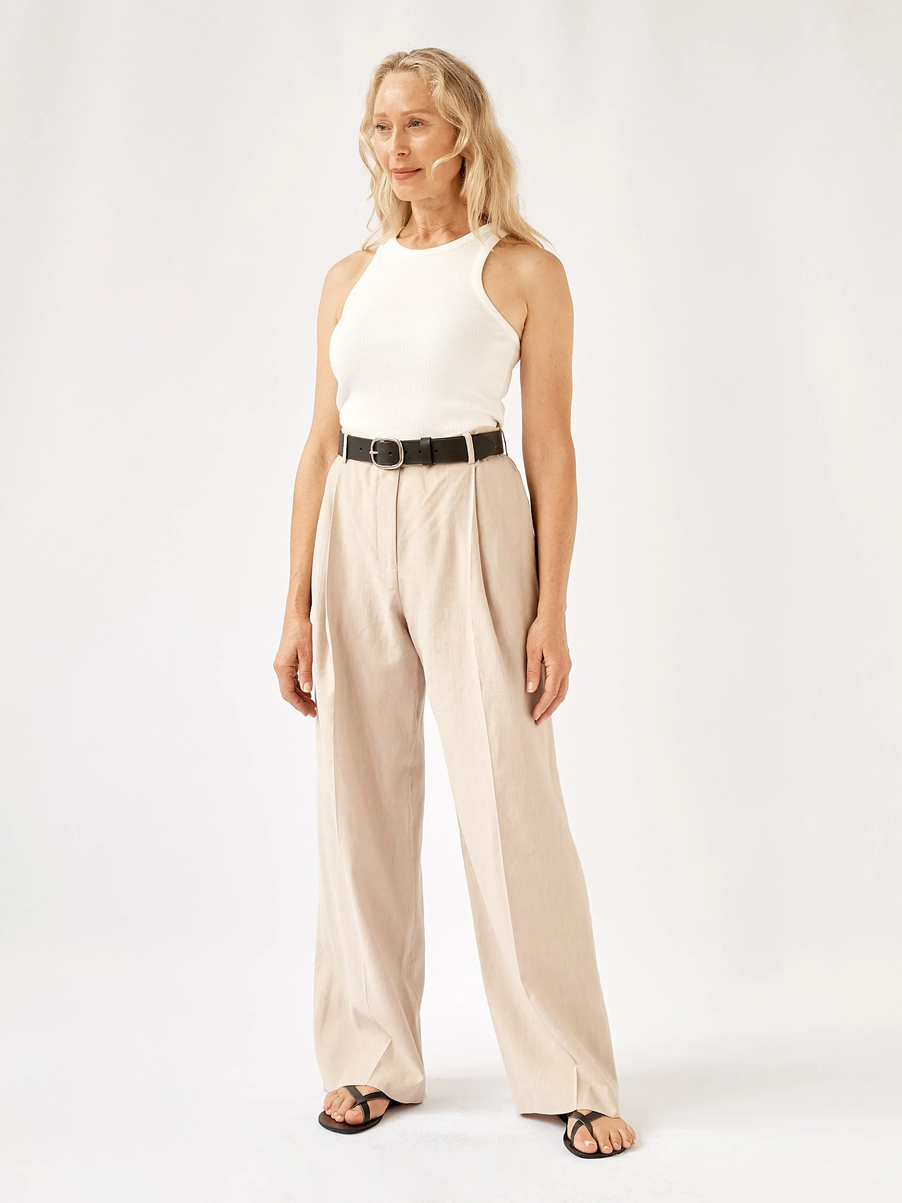 Linen Pleat Trouser