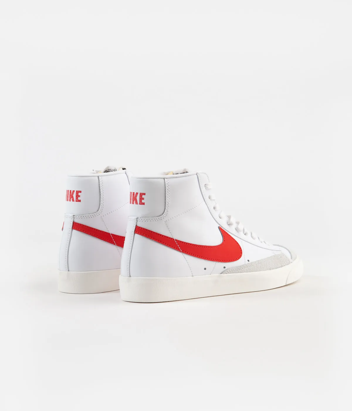 Nike Blazer Mid '77 Vintage Shoes - Habanero Red / Sail - White