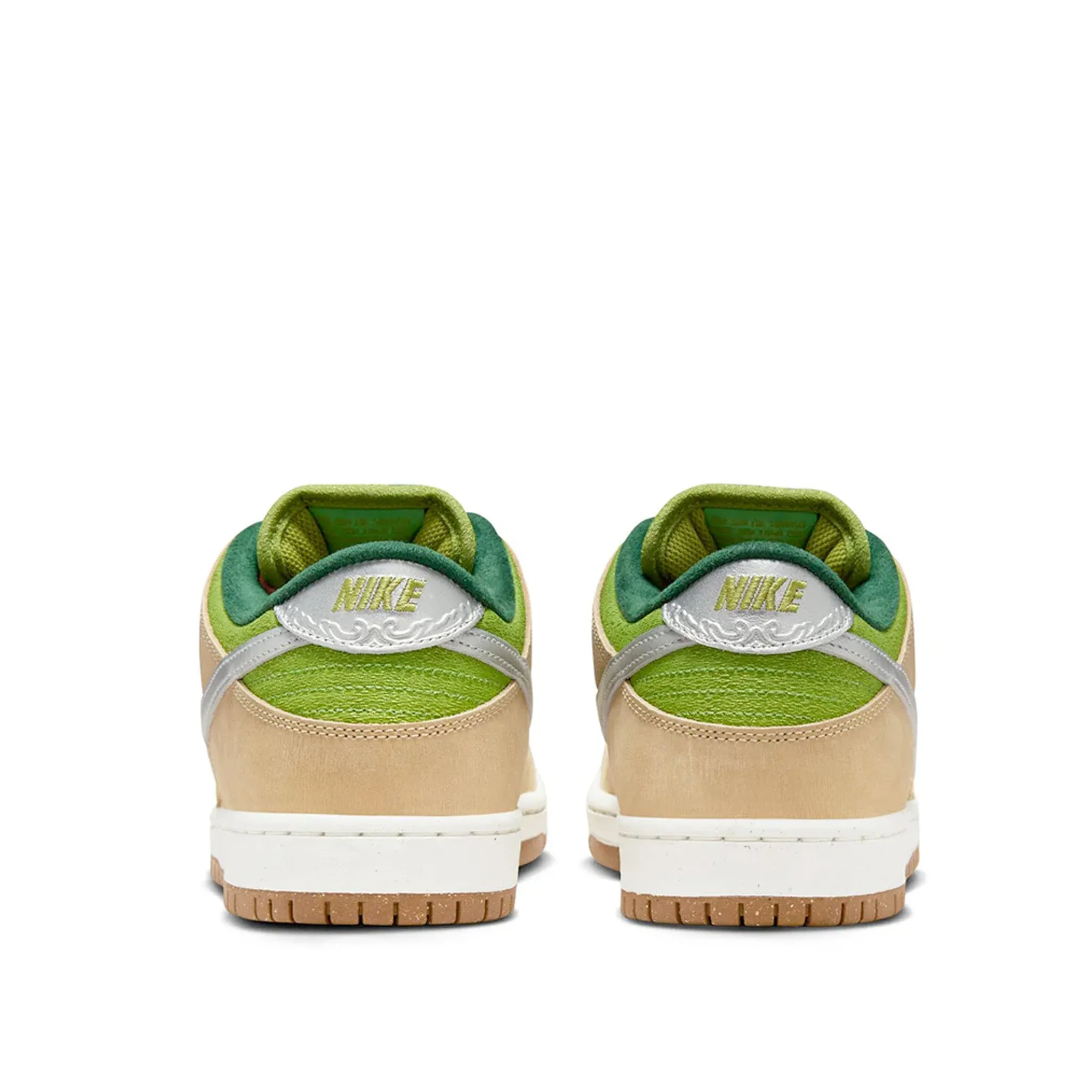 Nike SB Dunk Low Pro Shoes Escargot