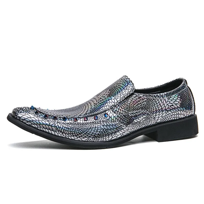 Rivet Decor Geometric Slip-On Loafers