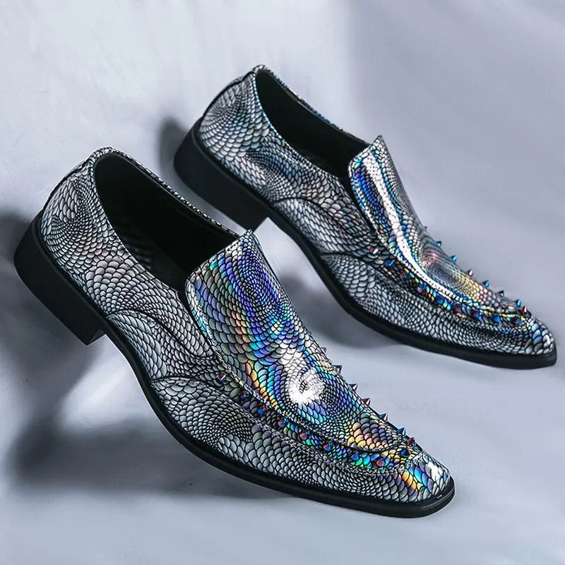 Rivet Decor Geometric Slip-On Loafers