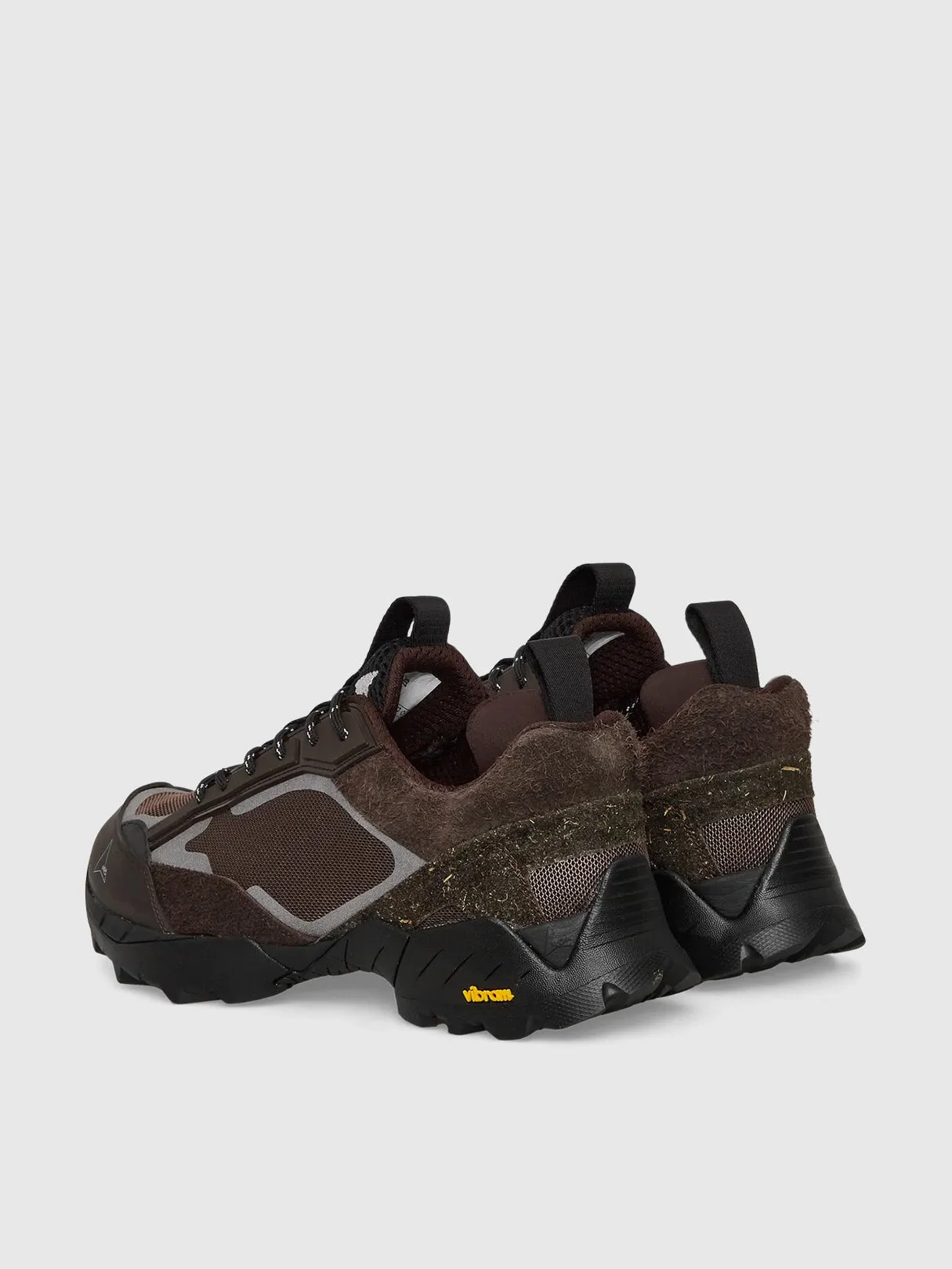 ROA Lhakpa Runner Brown Black