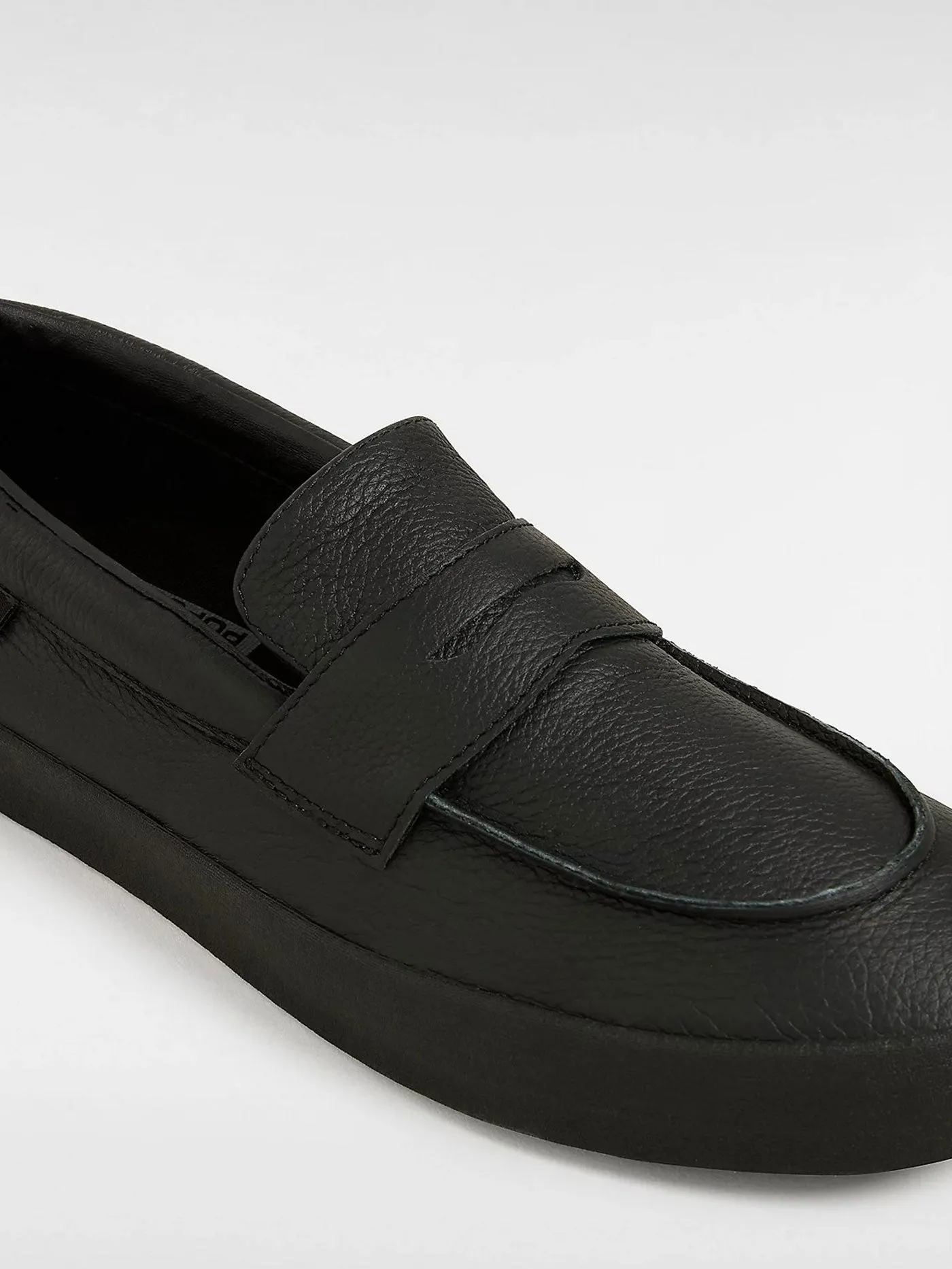 Skate Loafer Black/Black Shoes