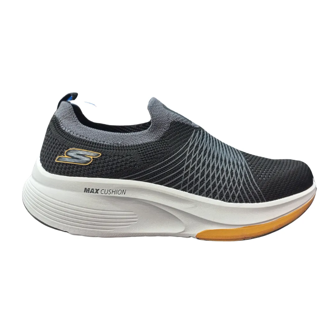 Skechers MAX CUSHION Slip-On - Black/White Edition 🌟