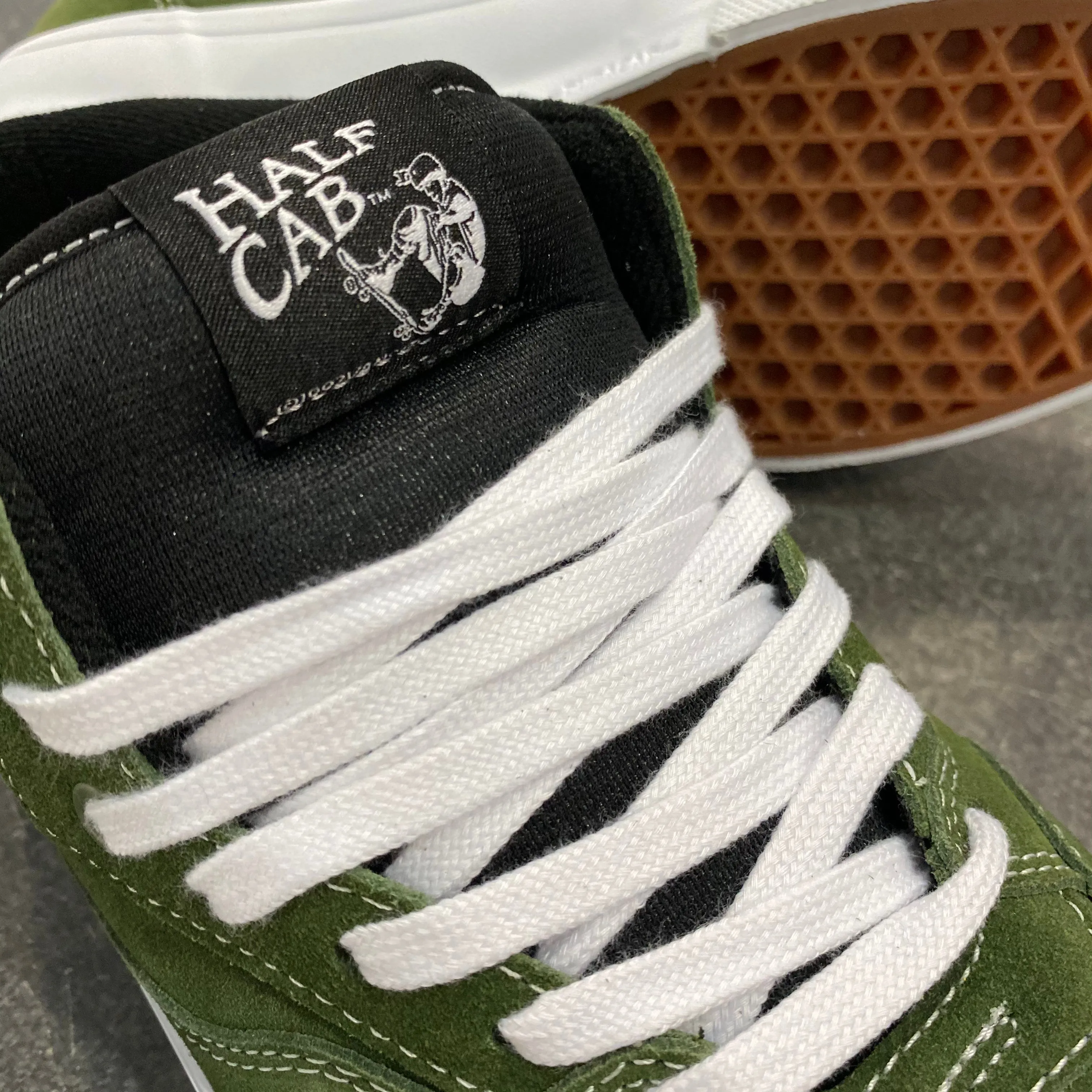 Vans Skate Half Cab 92 Chive SALE