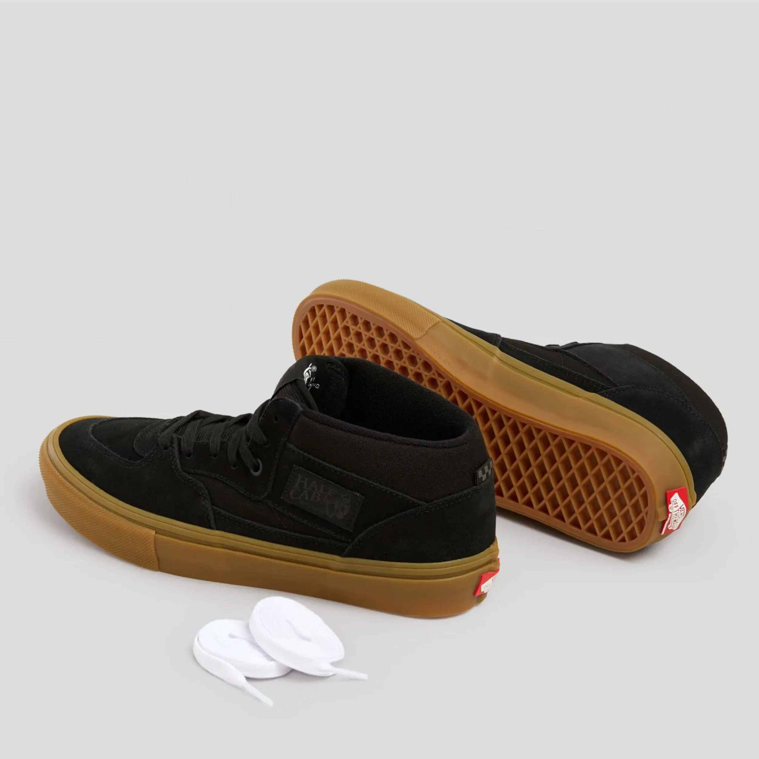 Vans Skate Half Cab Shoes Black / Gum