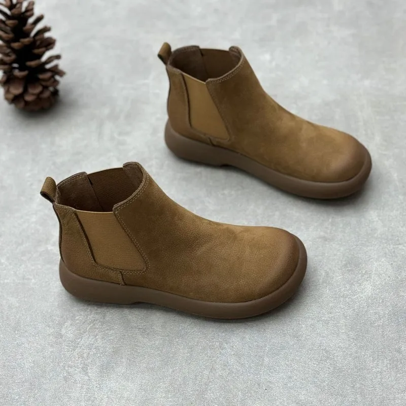 Women's Leather Chelsea Boots Soft and Retro Style in Khaki/Coffee