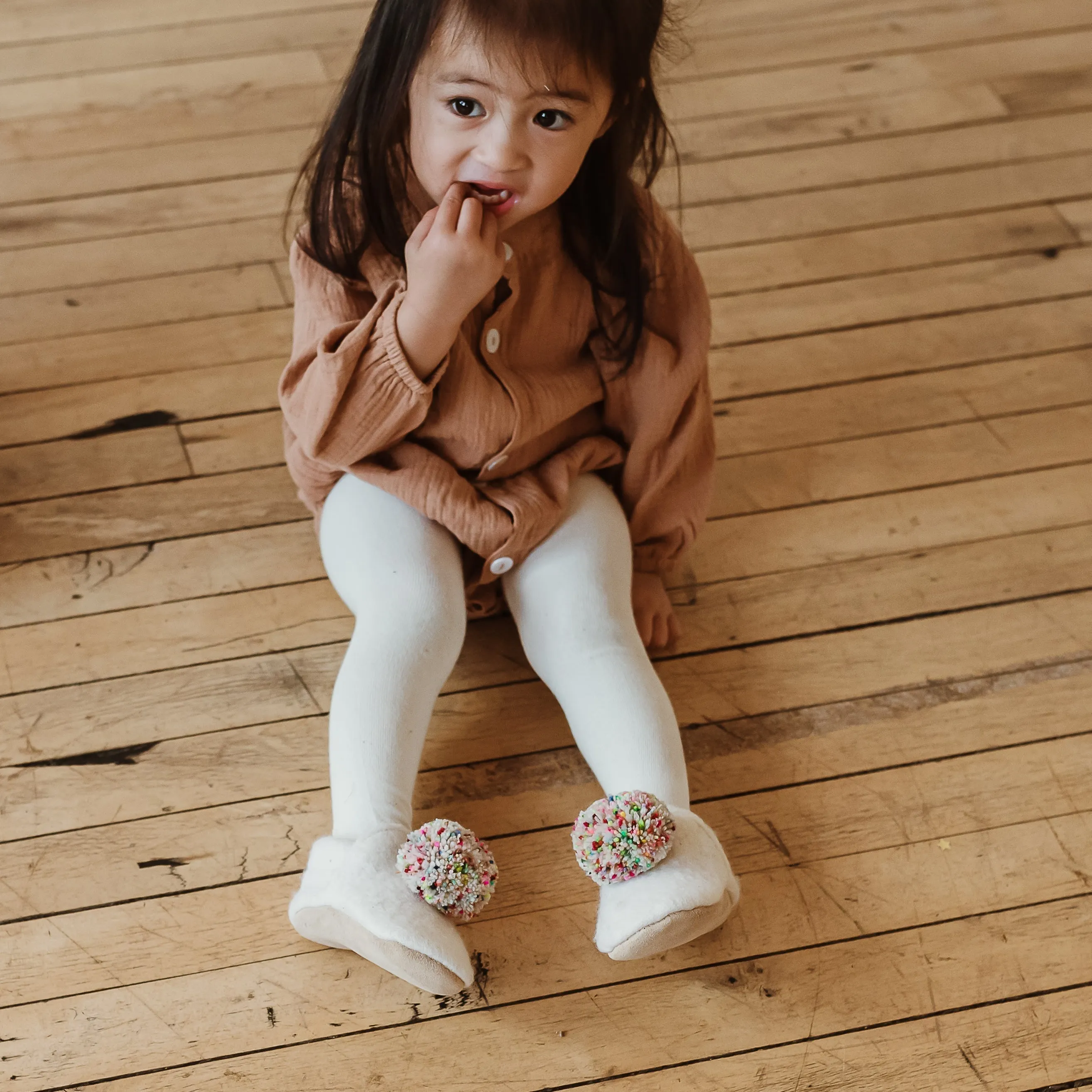 wool pompom shoes - mushroom with sprinkle pompom