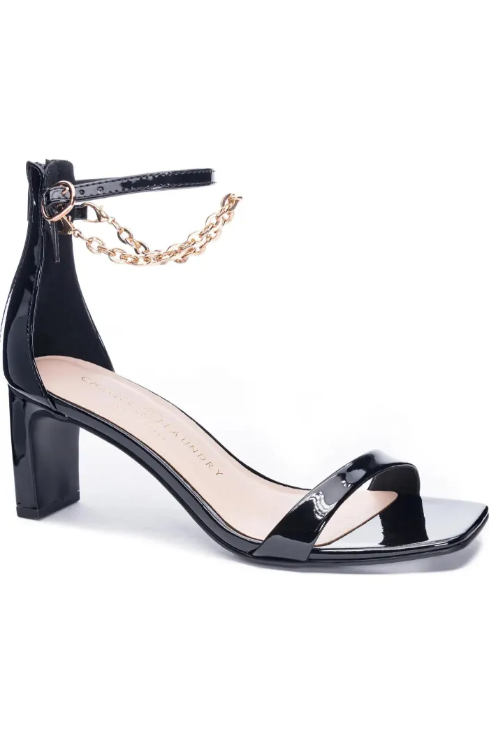 Yara Patent Sandal